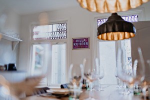 Doors to Kitchen 